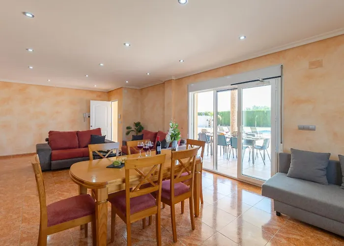 Fidalsa Dom Perignon Villa