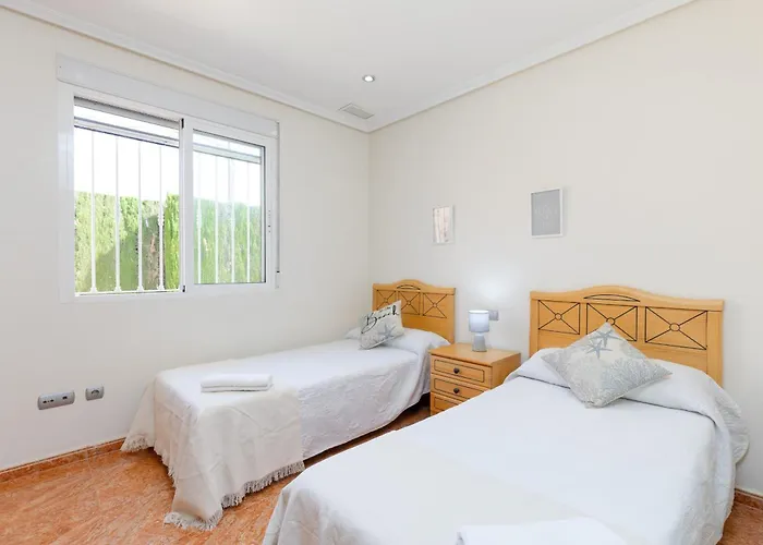 Fidalsa Dom Perignon Villa *